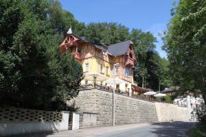 3 hvězdičkový hotel Hotel Restaurant Zwergschlösschen Gera Německo