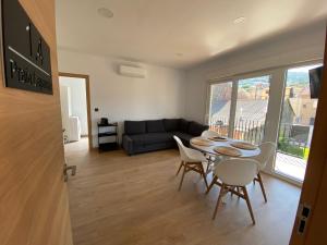 Apartamentos Turisticos Costa Celeiro: Portomaior, Agrelo, Covelo Lapamán