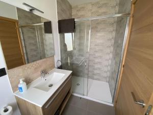 Apartamentos Turisticos Costa Celeiro: Portomaior, Agrelo, Covelo Lapamán