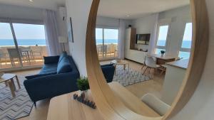 Beachfront-Parque Paloma-Modern-Panoramic Views!