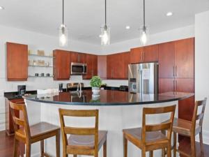 A Shore Thing 2 - OCEANFRONT and PET FRIENDLY home - see the sunrise, hear the waves, feel the breeze - large oceanfront balcony townhouse