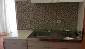 Apartments with parking space Makarska - 6850