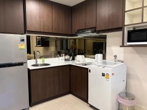 The aristo-access pool room Surin beach