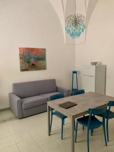 InterMezzo - located in the center of Salento equidistant from the 2 seas