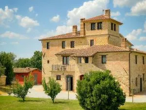 Villaluce Wine Agriturismo - Macchie