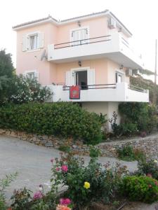 Virginia Seaside Villas Samos Greece