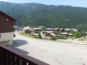 Appartement cosy proche télécabine avec parking, 4-6 personnes - FR-1-573-67