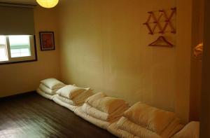 Grim Garden Guesthouse