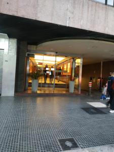 Departamento en microcentro. Hermosa vista de la ciudad y el rio