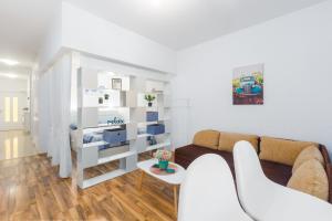 Family Apartment Romina