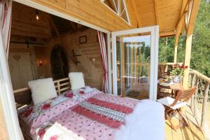 EHM Baumhaus Chalet nahe Therme & Natur