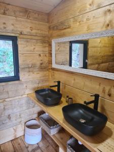 Lodges LES CABANES DE LUTINA : photos des chambres