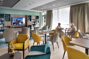 Appart'hotels Residence services seniors DOMITYS LES EAUX VIVES : photos des chambres