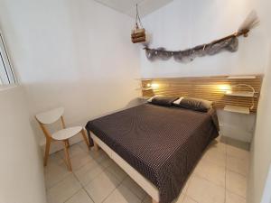 Suquet 22 – 2 Pièces, Cannes Cœur Historique, Calme, Plage à 300m, Parking