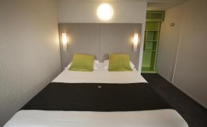 Hotels Campanile Pontarlier : photos des chambres