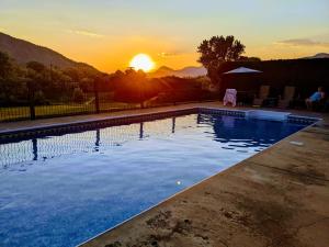 Kamloops Log Home Bed and Breakfast