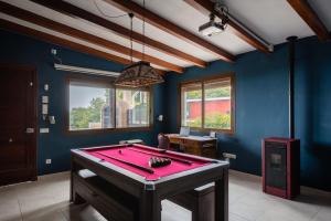 Maison Mialon: country house amidst of nature