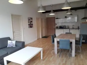 LES LILAS - 丁香镇