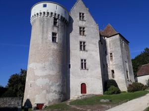 Maisons de vacances Grand gite au chateau de Betz-le-Chateau : photos des chambres