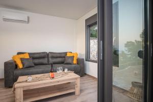 Blue Garden Samos Apartments