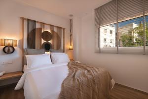 Apollonos at Heart of Plaka