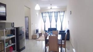 2 room deluxe 6 pax