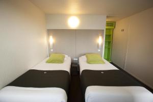 Hotels Campanile Nimes Sud - Caissargues : Chambre Lits Jumeaux
