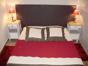 Hotels AUBERGE du BORD des EAUX - Demi-pension assuree sur reservation : photos des chambres