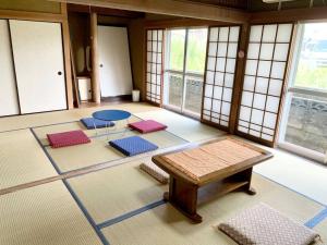 格安素泊まり宿南郷駅徒歩3分好立地の一軒家丸々貸しサイクルシーズン南郷