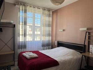 Hotels Hotel des Causses : photos des chambres