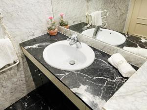 Encantador apartamento de 125 m2 en pleno centro -Prime Video