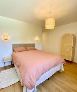 Maisons de vacances La Maison L'Eperon, stylish 5 star villa surrounded by vineyard near Saint Emilion : photos des chambres