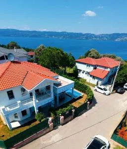 Sapanca Manzara Villa 2 Isıtma Havuzlu - Hendek