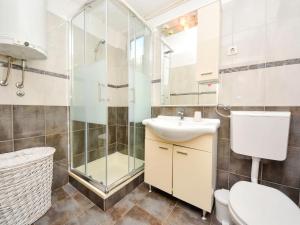 Apartment Renata by Interhome