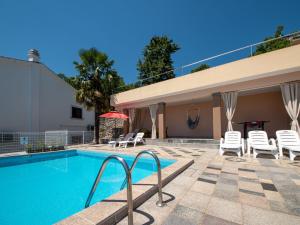 Apartment La Mer-3 by Interhome