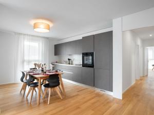 Apartment LocTowers A4-9-2 by Interhome