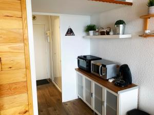 Appartement avec balcon au pied des pistes de ski