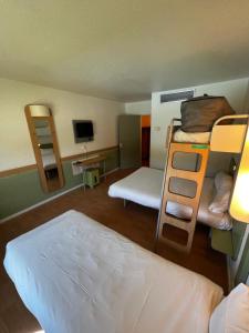 Hotels Ibis Budget Marseille Est Porte d'Aubagne : photos des chambres