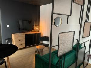 Apartament 87