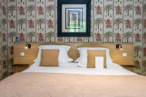 Hotels La Chapelle Saint Martin : photos des chambres