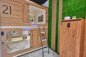 Ljubljana Capsule Hostel - Domžale