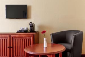 Junior Suite room in AZIMUT Hotel Nuremberg