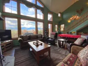 P5 Ski-in Ski-out rare find Presidential View single family with garage pool table ping pong - Bethlehem