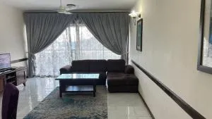 Condo D 'Savoy 3 Room - Kampong Pulau Sebang
