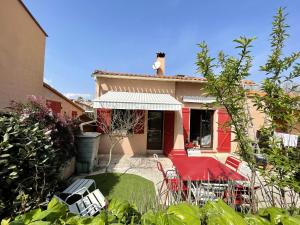 Maison de 4 chambres avec jardin clos et wifi a Saint Cyprien