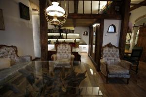 Medieval Super Studio