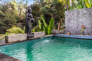 Villa New Era: 2-levels Villa - up to 9 persons