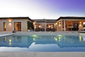 Villas Villa Hameau de Signargues, entre Avignon - Pont du Gard et Uzes : photos des chambres