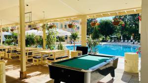 Bratanov Sea Dreams Apartment