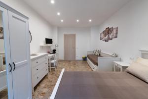 Casa Rosa Beige e Blu